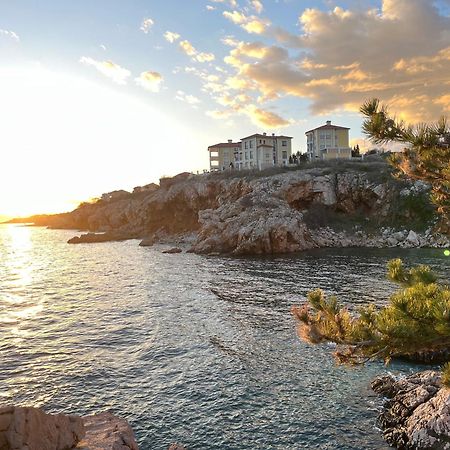 Povile Suites Kültér fotó